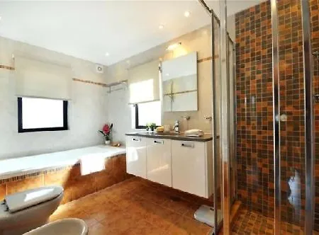 Vale Do Garrao Sleeps 6 Pool Air Con Wifi וילה *