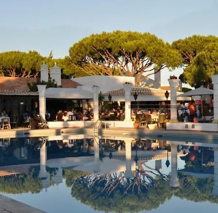 Vale Do Garrao Sleeps 6 Pool Air Con Wifi * فالي دو لوبو